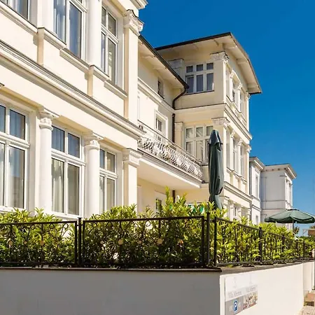 Albertine Holiday home